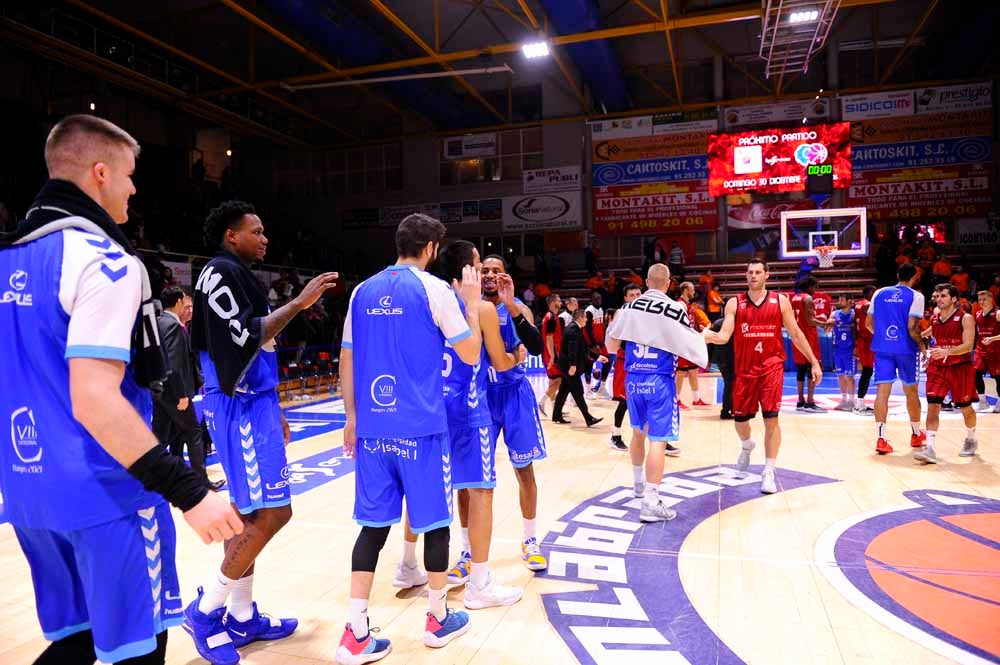 Fotos: El San Pablo Burgos consigue su primera victoria a domicilio