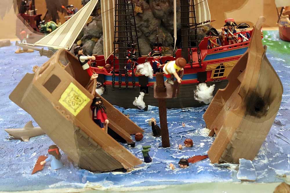 El MEH acoge una nueva exposición temporal con figuras de Playmobil sobre el hito del descubrimiento del nuevo mundo.