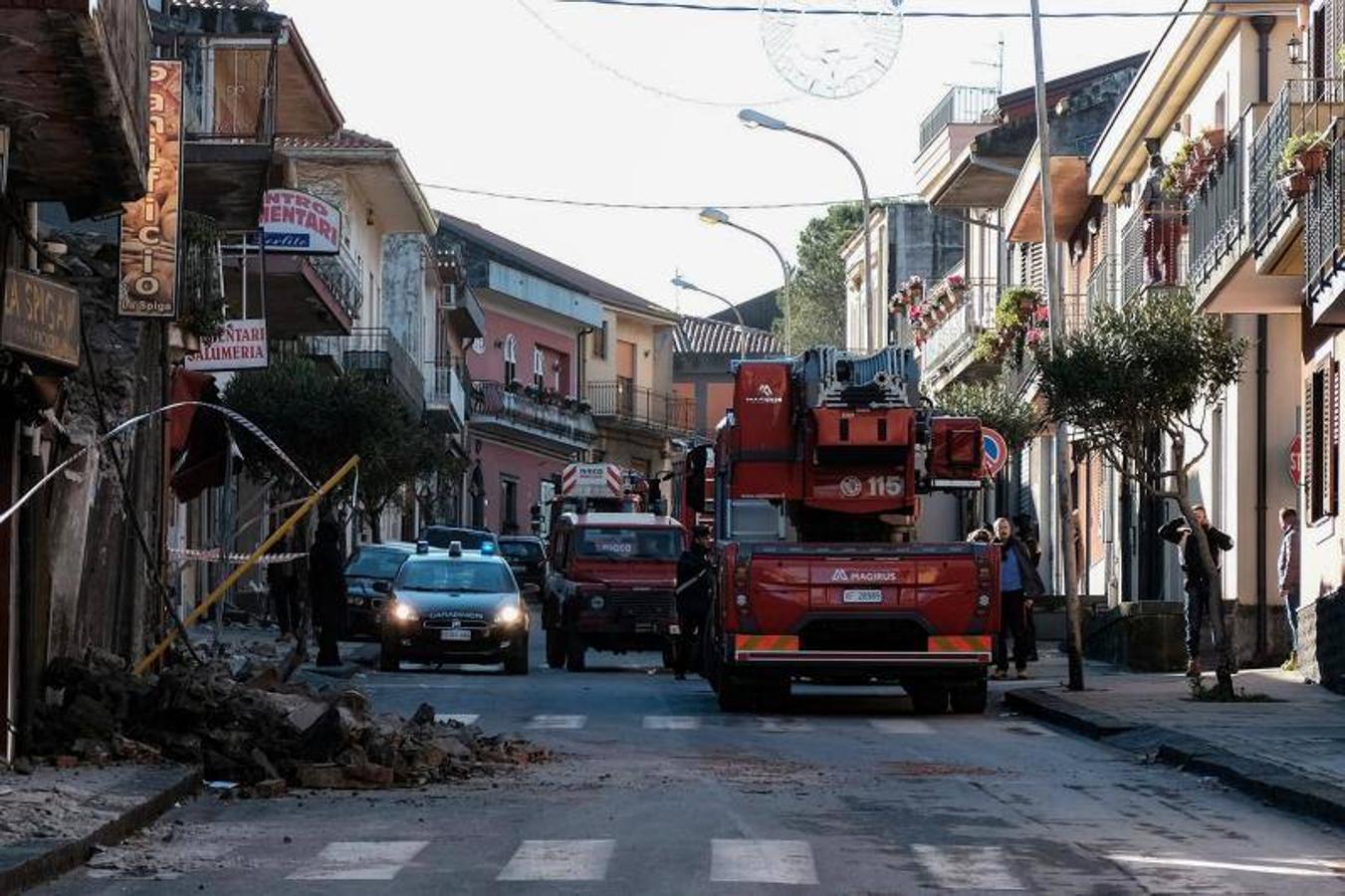 El presidente de la región italiana declara el estado de calamidad después del terremoto de 4,8 grados vinculado a la erupción del volcán