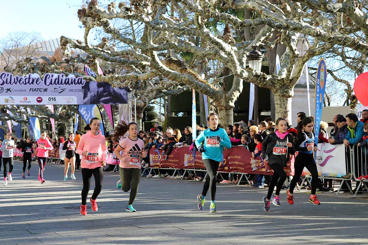 Cientos de niños han participado en la última mañana del año en la XXIX San Silvestre Cidiana