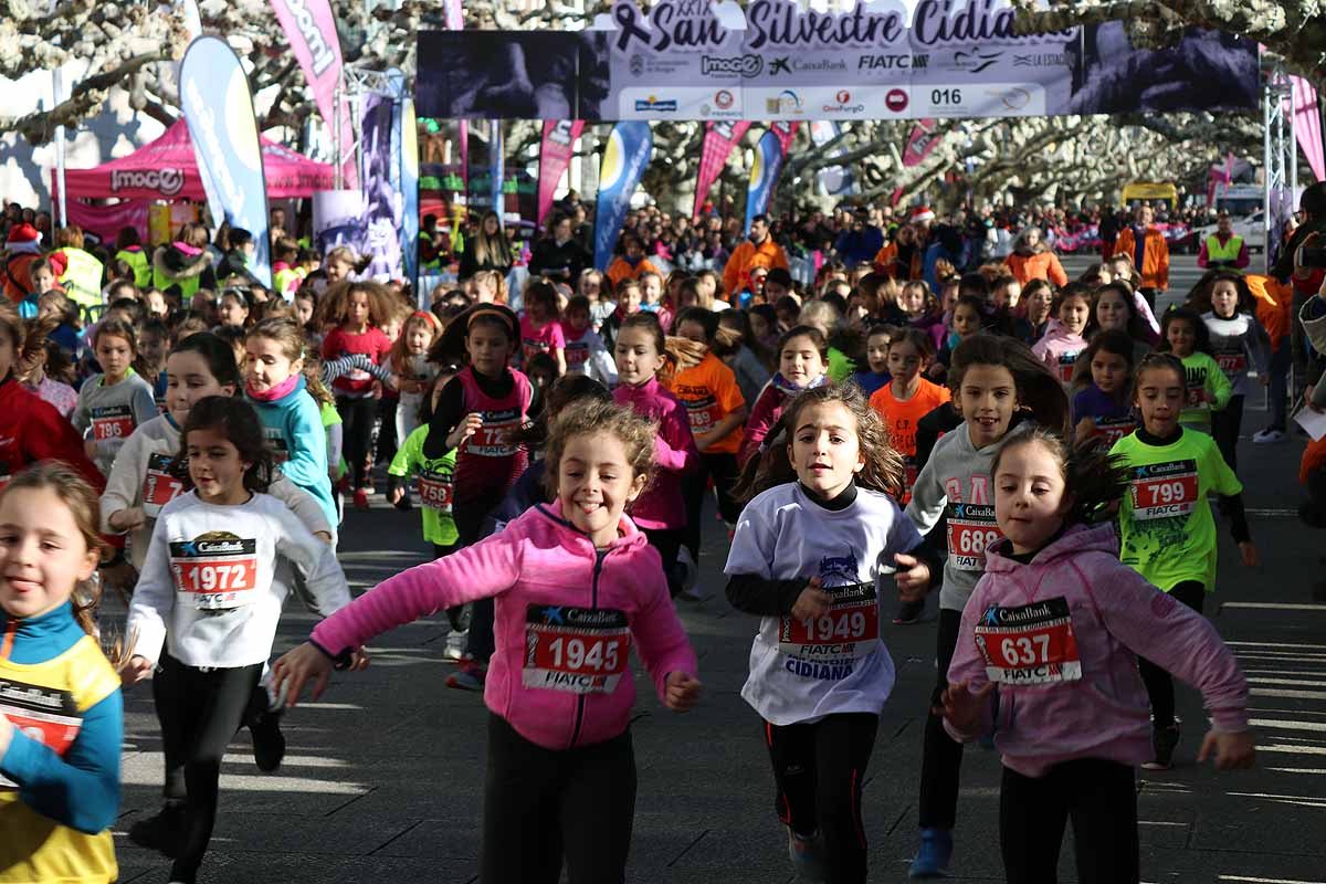 Cientos de niños han participado en la última mañana del año en la XXIX San Silvestre Cidiana