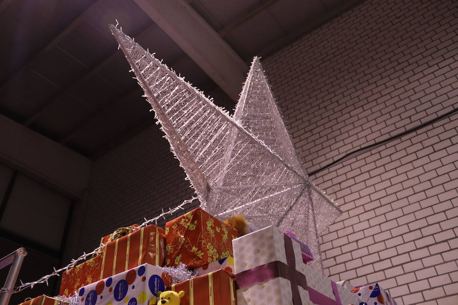 Fotos: Las carrozas de la Cabalgata de Reyes, en imágenes