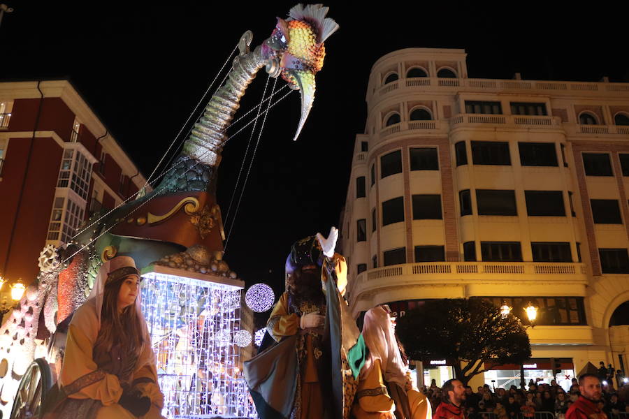 Fotos: La Cabalgata de Reyes de Burgos, en imágenes