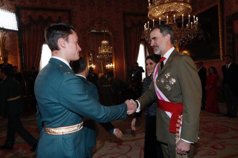 Los Reyes de España, Felipe VI y doña Letizia, presidieron la tradicional Pascua Militar junto a los ministros de Defensa y del Interior, Margarita Robles y Fernando Grande-Marlaska