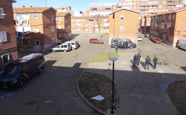 Los agentes de la Unidad de Intervención Policial establecieron este jueves un control en el corazón de Las Viudas, donde se registraron los incidentes de los días 25, 30 y 31. 