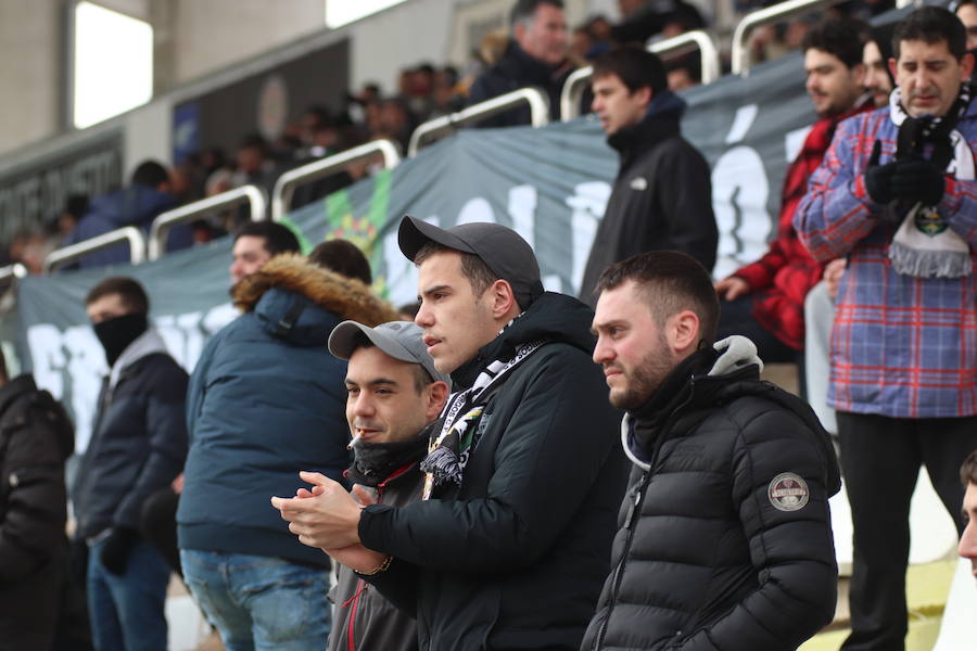 Los burgalesistas han disfrutado de la victoria de su equipo por dos goles a cero frente a la Ponferradina.