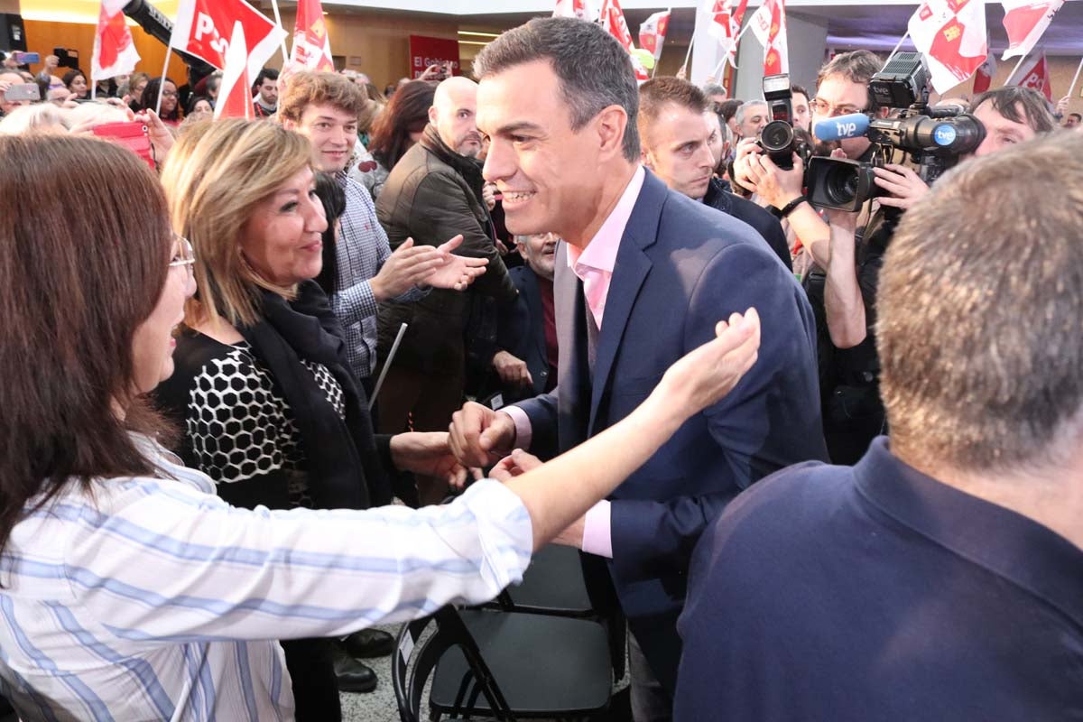 El presidente del Gobierno, Pedro Sánchez, participa en la presentación de la candidatura oficial de Luis Tudanca a la Presidencia de la Junta.