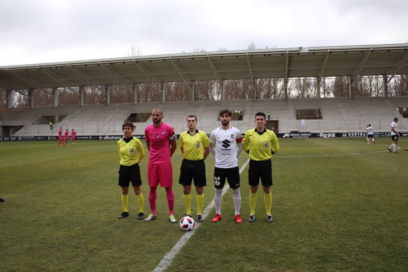 El Burgos CF ha ganado 2-0 a la Ponferradina en el estadio municipal de EL Plantío con goles de Chevi y Andrés