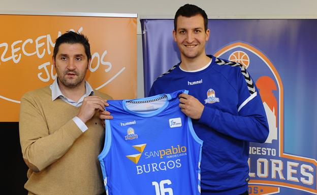 Zipser en su presentación. 