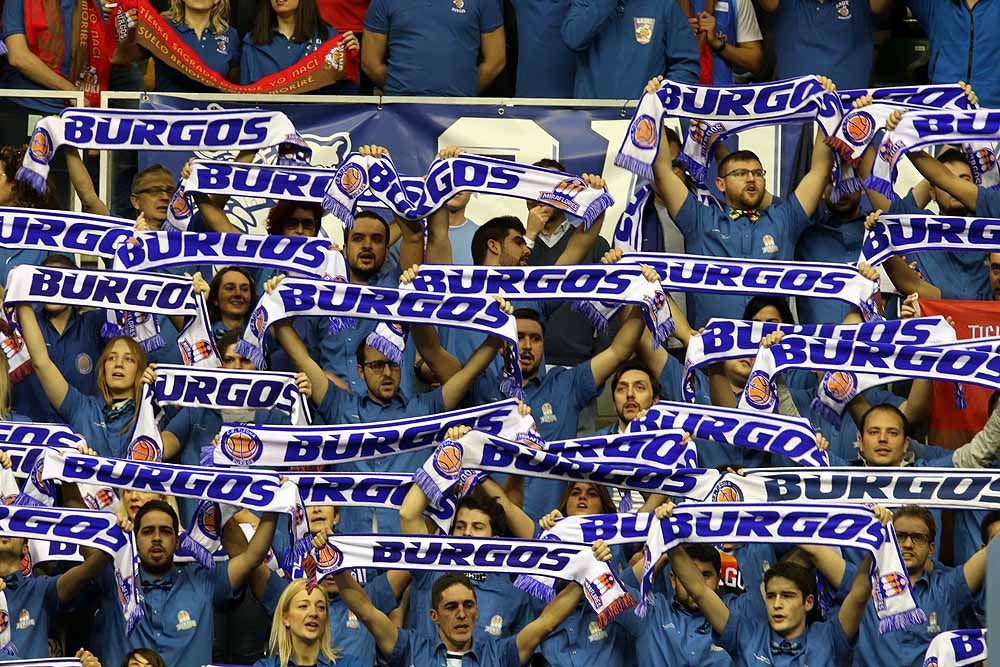 Fotos: Si has estado siguiendo al San Pablo Burgos en el Coliseum, ¡búscate!