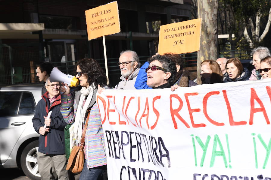 Fotos: Manifestación en Valladolid en defensa de la sanidad pública de Castilla y León