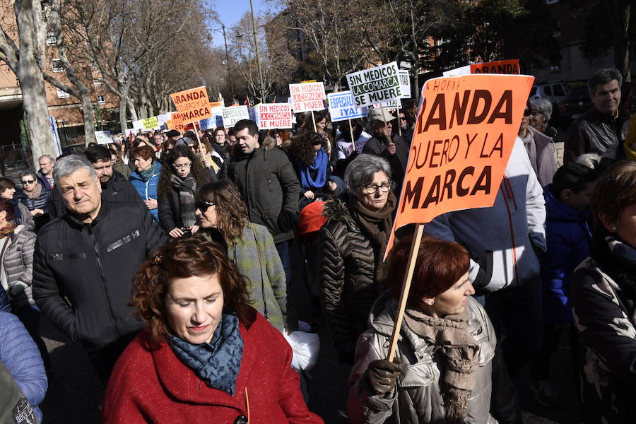 Fotos: Manifestación en Valladolid en defensa de la sanidad pública de Castilla y León