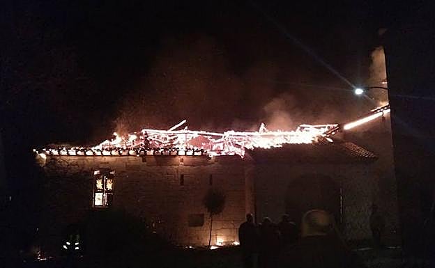 Incendio de la iglesia de Arraya de Oca. 