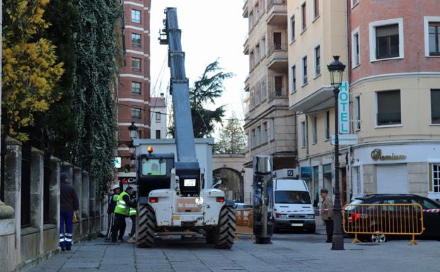 Las máquinas ya trabajan en los exteriores