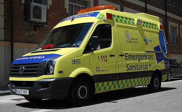 Una ambulancia del servicio de emergencias. 