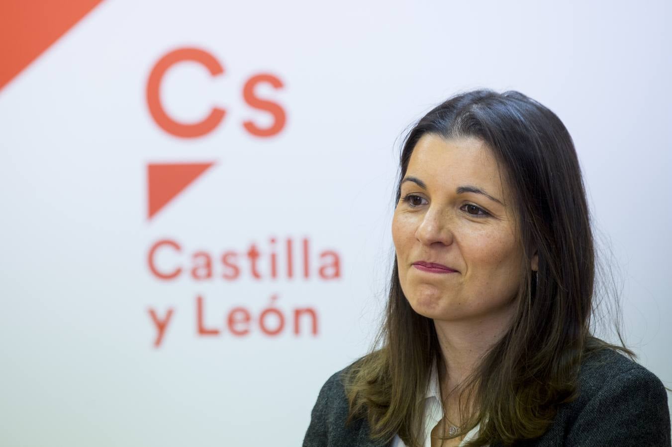 La candidata afirma sentirse parte de una generación de jóvenes políticos convencidos de que «este país tiene remedio»