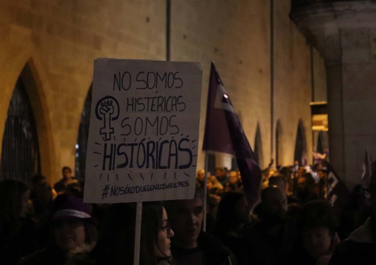 Más de 15.000 burgaleses se suman a otra movilización del 8-M histórica.