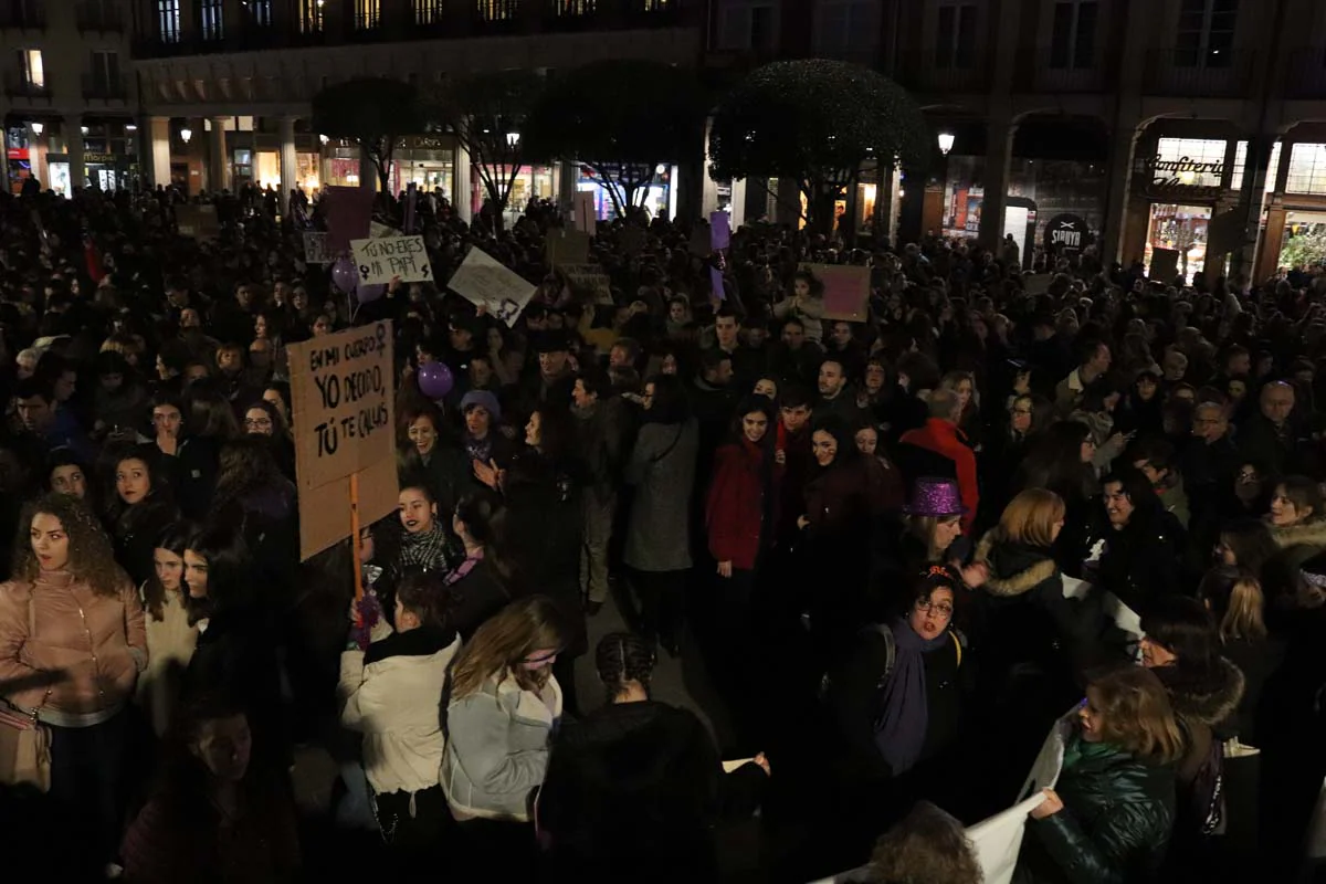 Más de 15.000 burgaleses se suman a otra movilización del 8-M histórica.