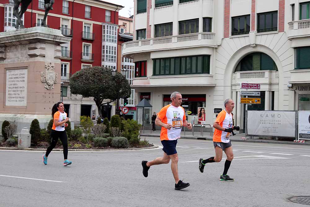 Alrededor de 700 burgaleses se suman a la primera carrera solidaria TDAH Bricomart Burgos, a beneficio de la Asociación Burgalesa de Afectados por el Déficit de Atención con o sin hiperactividad de Burgos