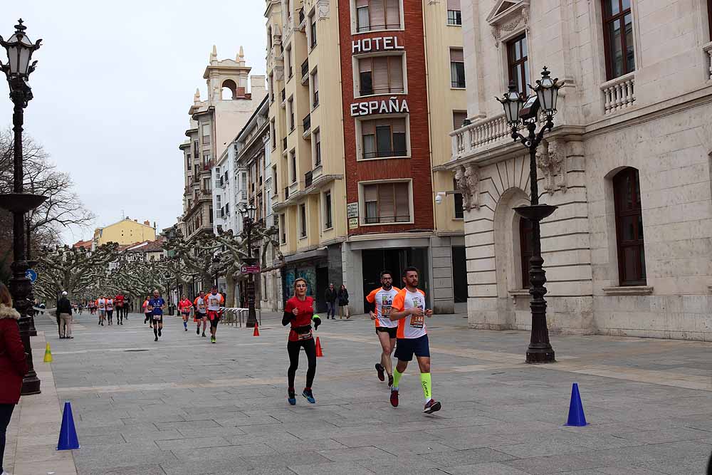 Alrededor de 700 burgaleses se suman a la primera carrera solidaria TDAH Bricomart Burgos, a beneficio de la Asociación Burgalesa de Afectados por el Déficit de Atención con o sin hiperactividad de Burgos