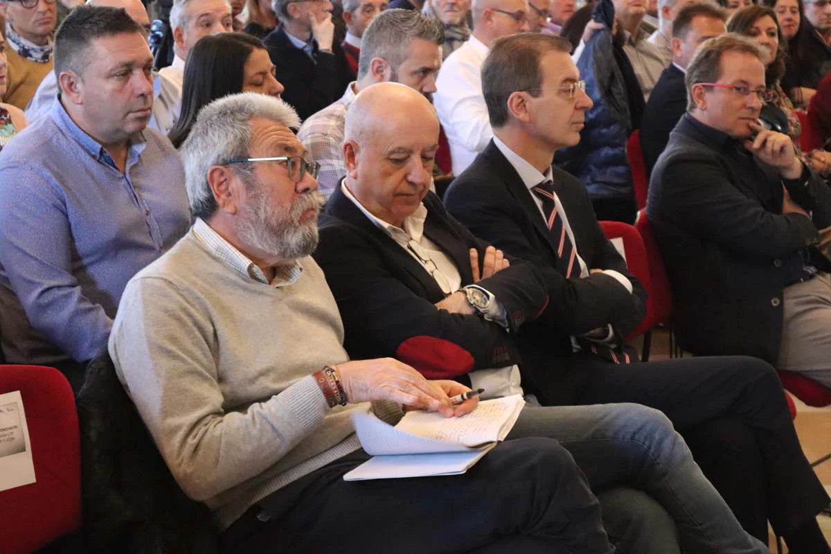 La sala Polisón acoge hoy la jornada jornada sobre Diálogo Social organizada por UGT Castilla y León con motivo del 130 aniversario del sindicato.