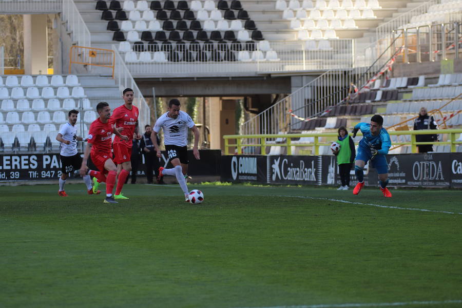 Fotos: Las mejores imágenes del Burgos CF - Real Madrid Castilla