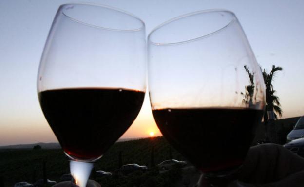 Las dos copas de vino que anularon un seguro de vida