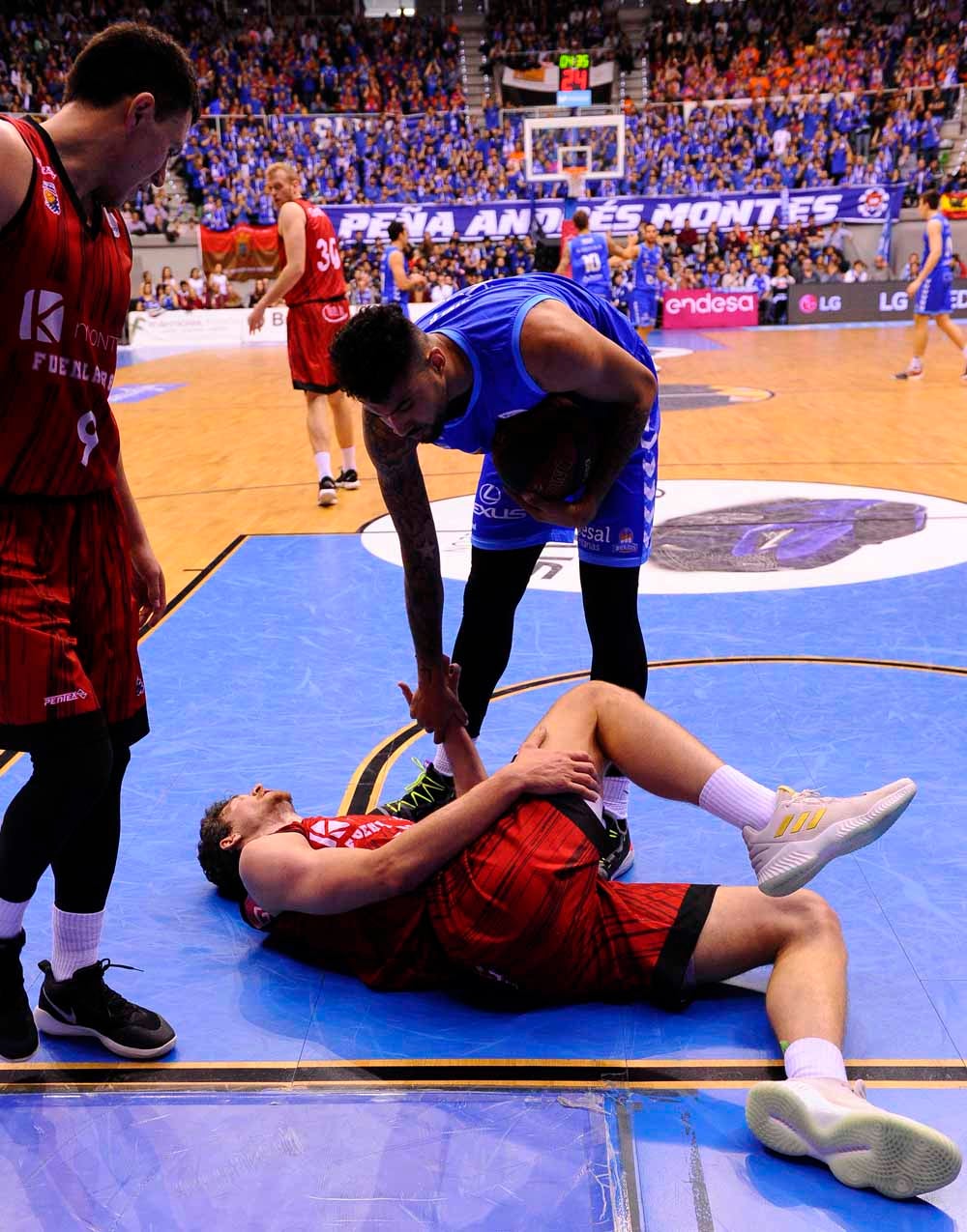 Fotos: Los mejores momentos del San Pablo Burgos - Fuenlabrada