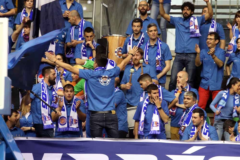 Fotos: Si has disfrutado desde la grada del San Pablo - Fuenlabrada, ¡búscate!