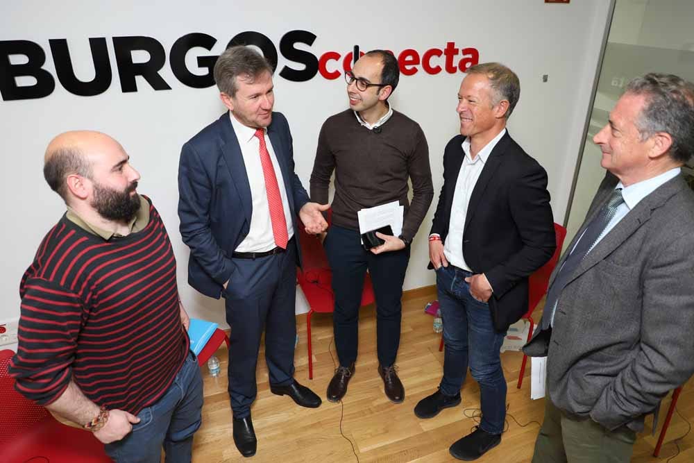 Fotos: Los candidatos al Senado por Burgos del PSOE, PP, Unidas Podemos y Cs han debatido en BURGOSconecta los principales asuntos de actualidad