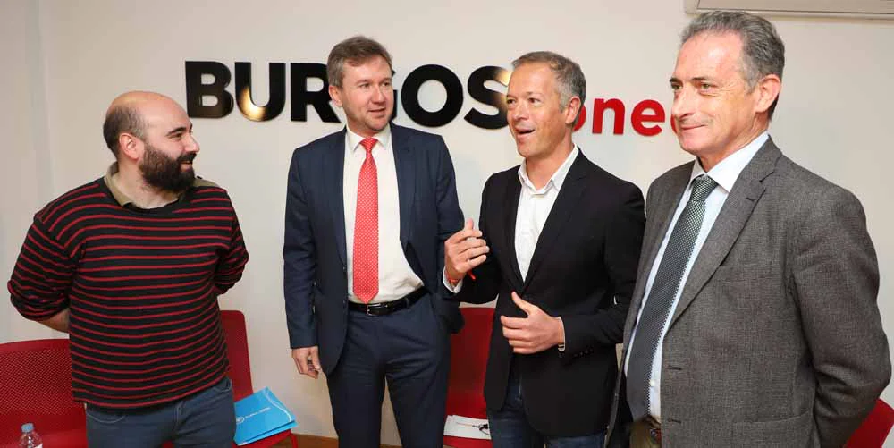 Fotos: Los candidatos al Senado por Burgos del PSOE, PP, Unidas Podemos y Cs han debatido en BURGOSconecta los principales asuntos de actualidad
