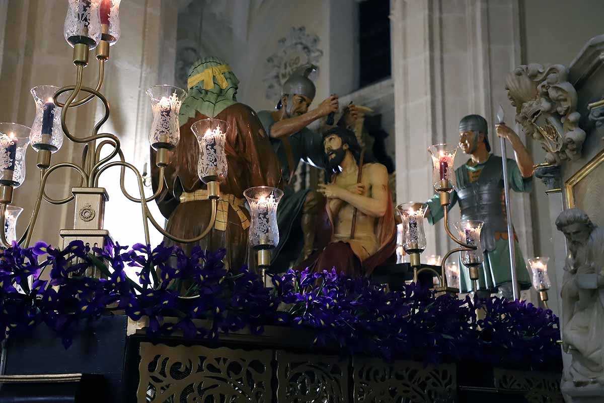 Fotos: Procesión de la virgen del Amor Hermoso y el Misterio de la Coronación de Espinas