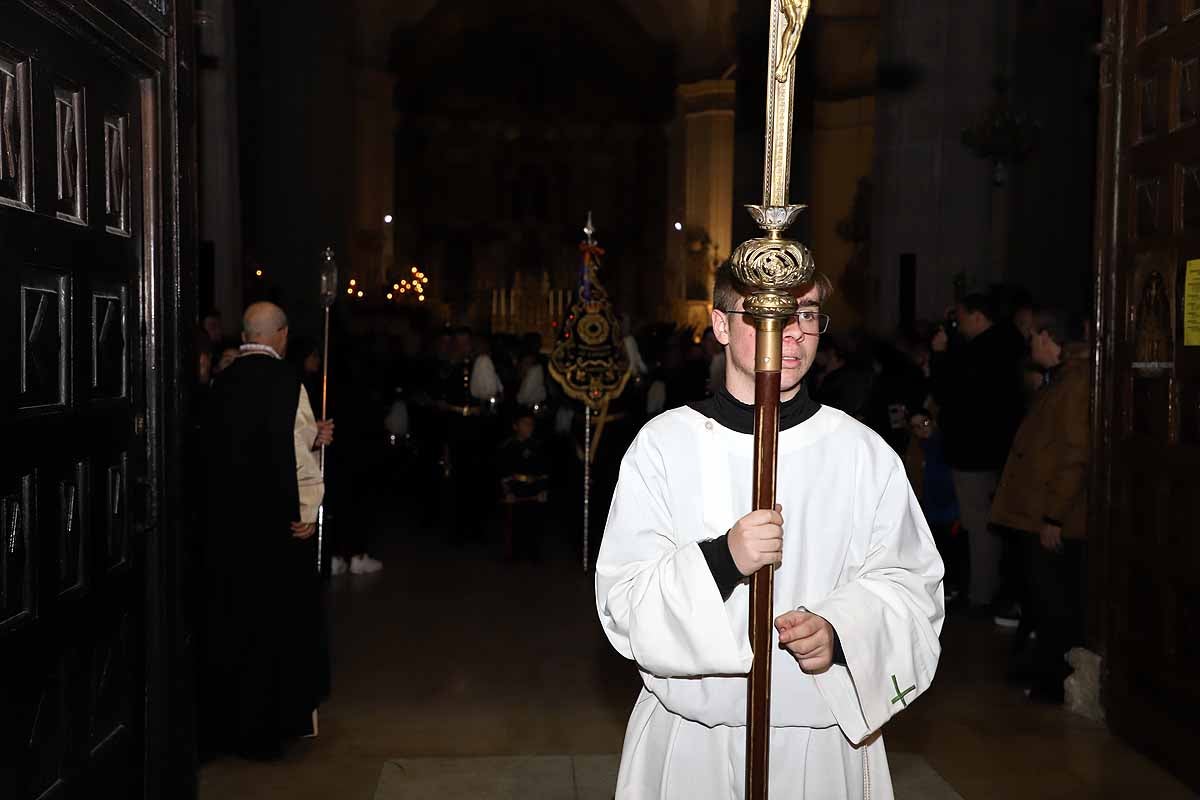 Fotos: Procesión de la virgen del Amor Hermoso y el Misterio de la Coronación de Espinas