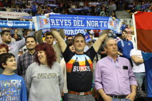 Fotos: La afición burgalesa ha disfrutado con la victoria del San Pablo en el Coliseum