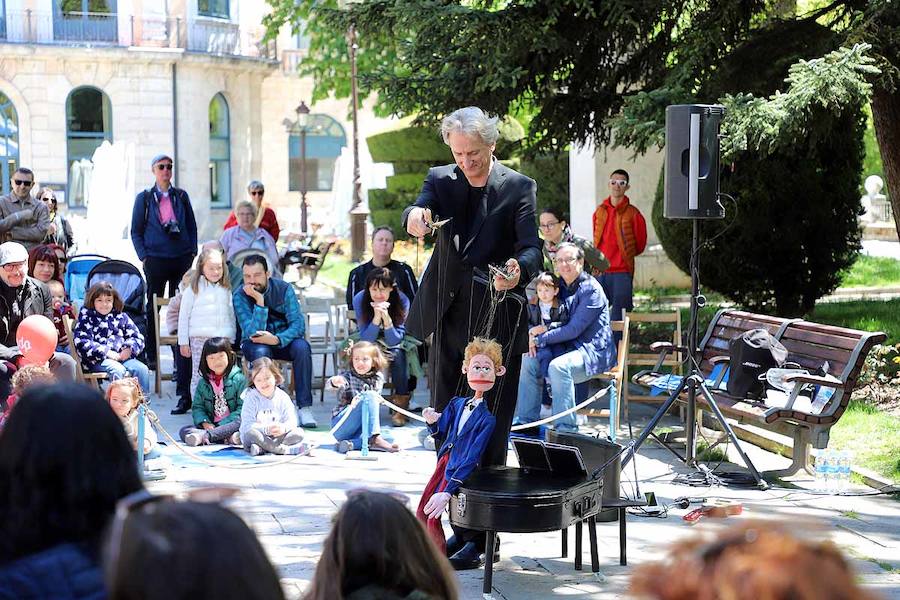 Espectáculo de títere de hilos con Mr. Barti, más de 40 cuerdas de pura expresión