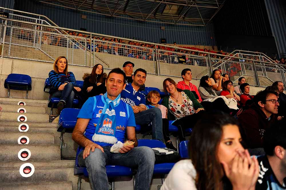 El San Pablo Burgos ha contado con mucha afición burgalesa en su encuentro ante el Baskonia en el Buesa Arena