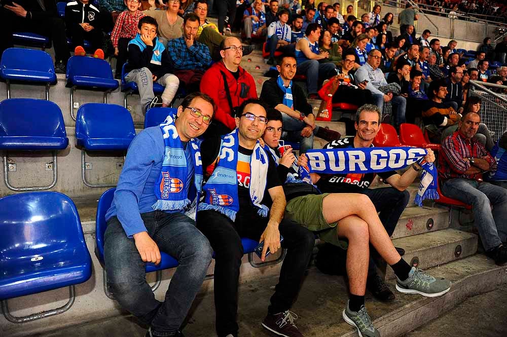 El San Pablo Burgos ha contado con mucha afición burgalesa en su encuentro ante el Baskonia en el Buesa Arena