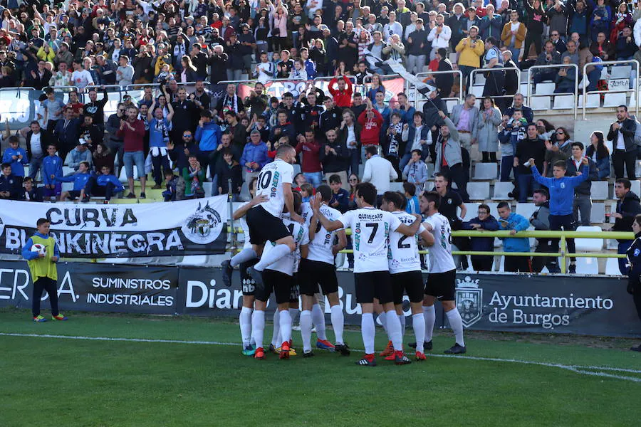 Fotos: LAs mejores imágenes del encuentro entre Burgos CF y Celta B