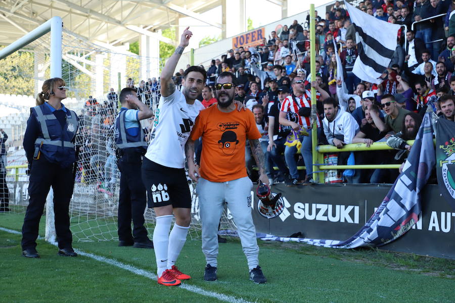 Fotos: La celebración el El Plantío tras la salvación del Burgos CF