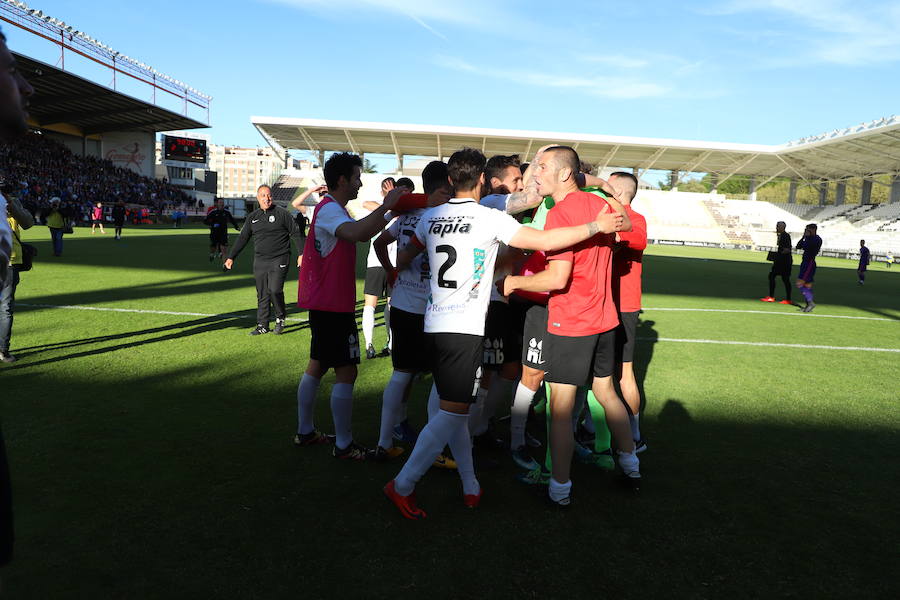 Fotos: La celebración el El Plantío tras la salvación del Burgos CF