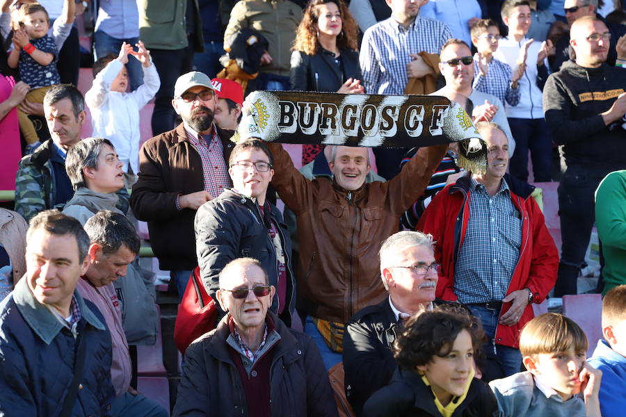 Fotos: La afición no ha parado de animar al Burgos CF en el partido de la salvación ante el Celta B