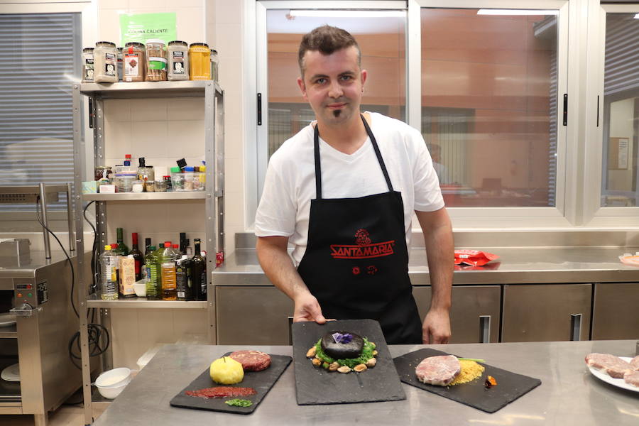 Fotos: Imágenes de la séptima edición del concurso &#039;La Mejor Hamburguesa&#039; del gremio de carniceros de Burgos