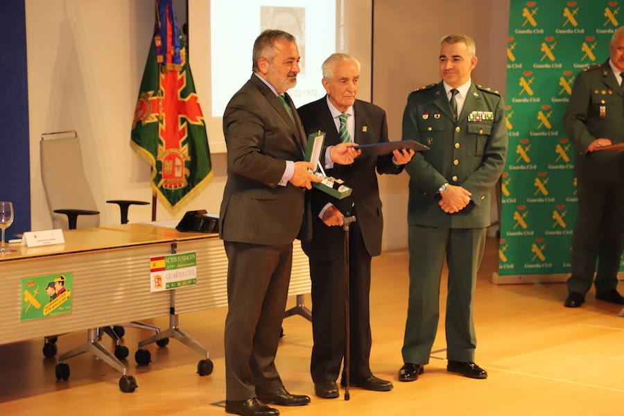 Fotos: Imágenes de la celebración del 175 aniversario de la Guardia Civil