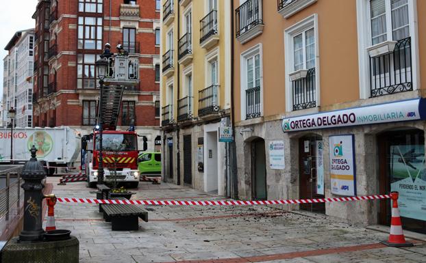 Imagen de la intervención de los bomberos en General Santocildes