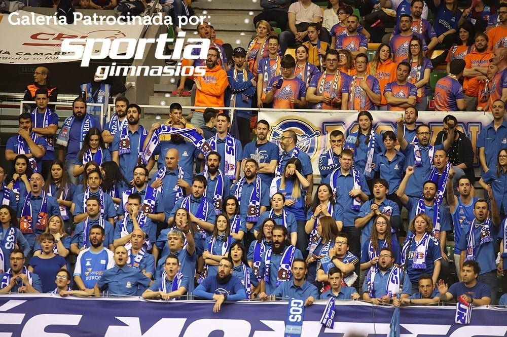 Fotos: Si has estado en el Coliseum viendo el San Pablo - UCAM Murcia ¡búscate!