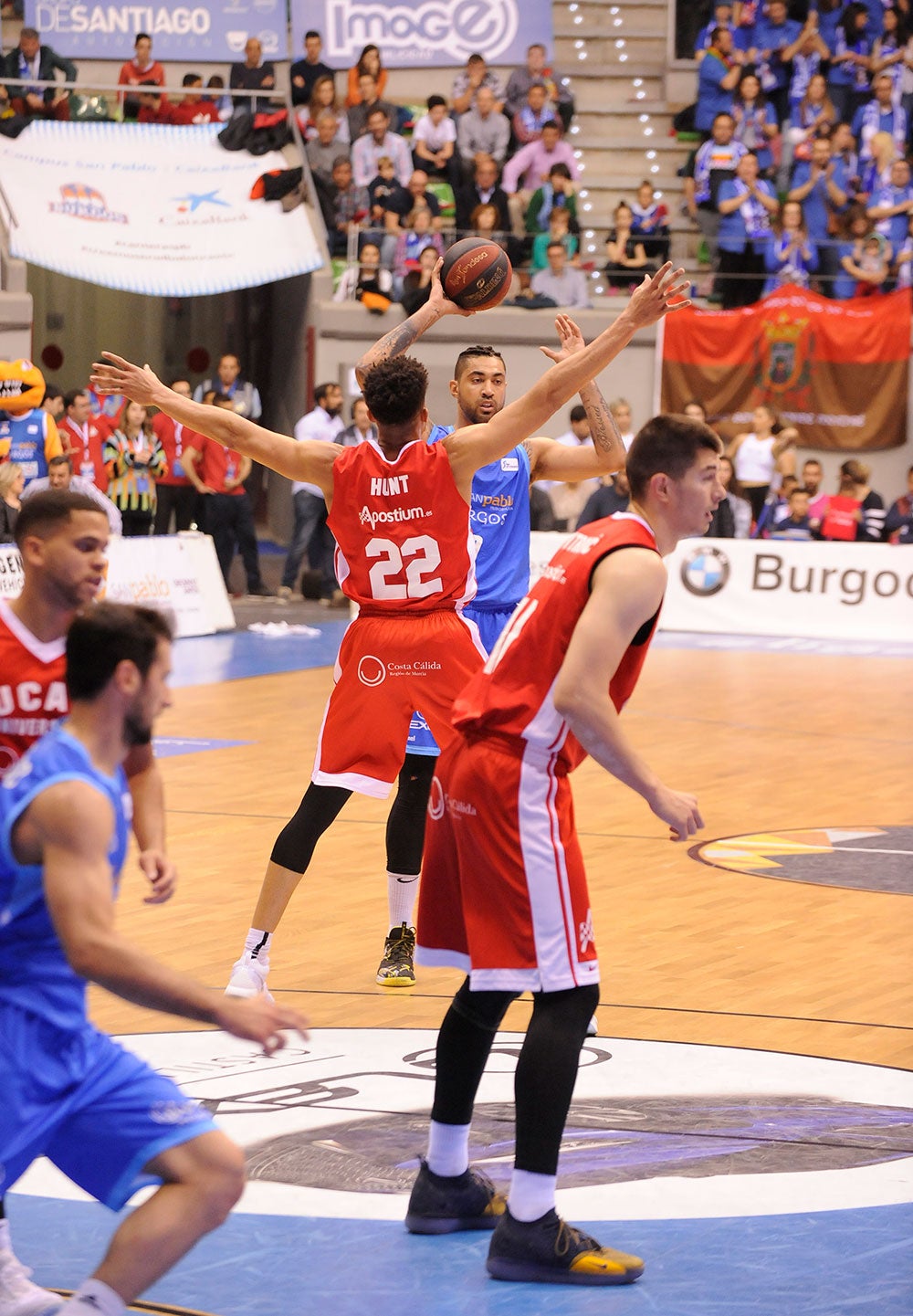 Fotos: Las mejores imágenes del partido entre el San Pablo Burgos y el UCAM Murcia