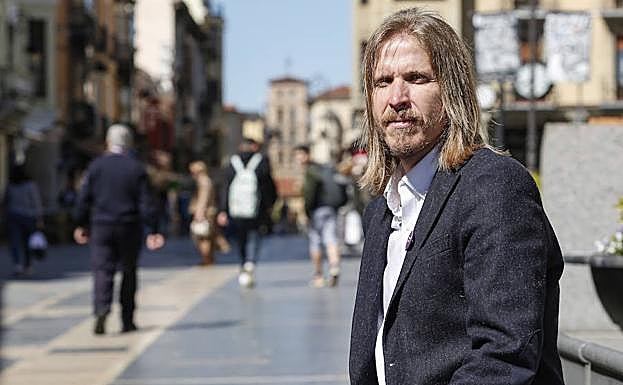 El candidato a la Presidencia de la Junta de Podemos, Pablo Fernández