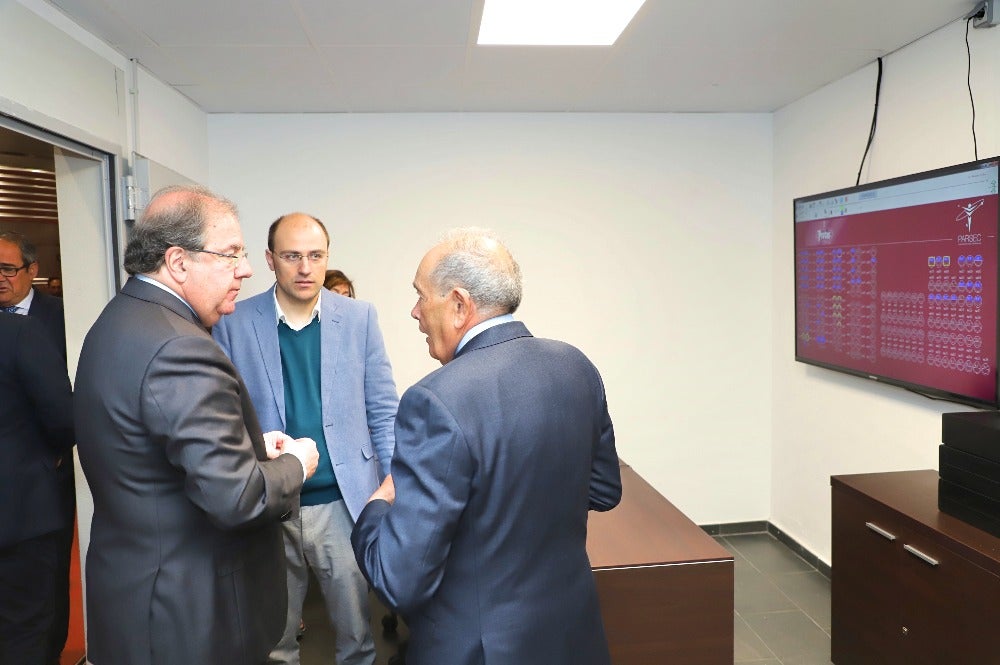 El presidente de la Junta de Castilla y León, Juan Vicente Herrera, ha inaugurado el Centro de Protos de Alta Tecnología de Elaboración en Anguix (Burgos)