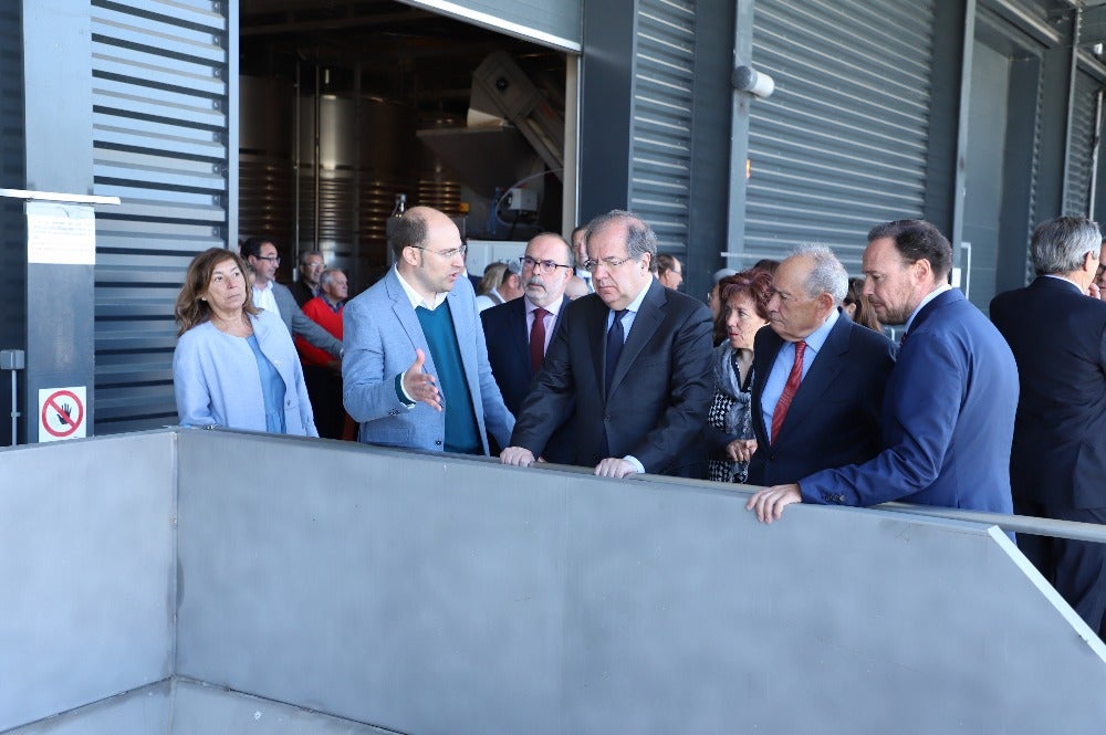 El presidente de la Junta de Castilla y León, Juan Vicente Herrera, ha inaugurado el Centro de Protos de Alta Tecnología de Elaboración en Anguix (Burgos)