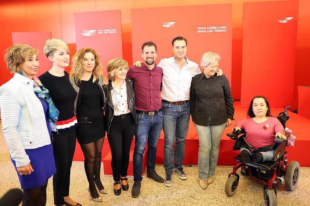 Imágenes del mitin del Psoe en el Fórum Evolución con la participación de Daniel de la Rosa, Luis Tudanca y la ministra de Sanidad María Luisa Carcedo 